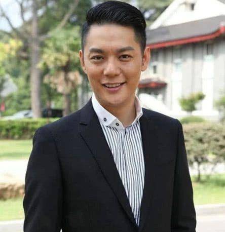 例如,韩光,鹰在狙击生命线,陈少杰在与狼共舞,陈应天,天狼星在我是