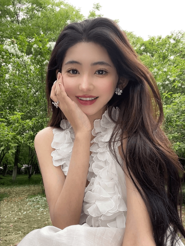 变性网红李由太敢说!