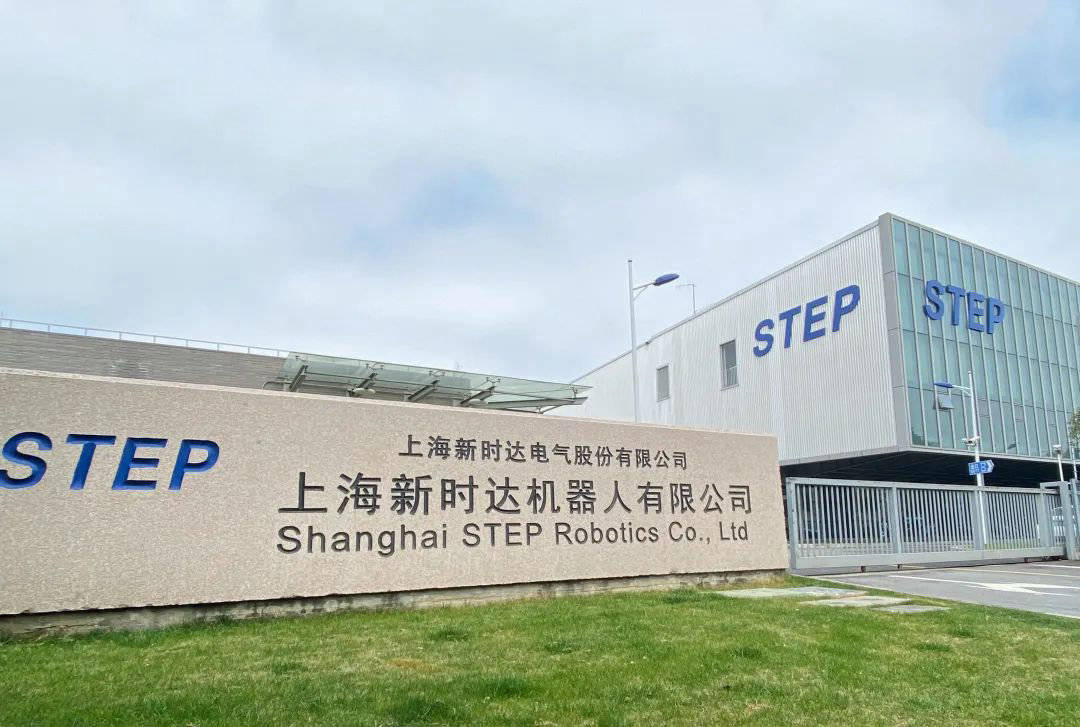 用科技贡献防疫力量——阿马尔消杀机器人_消毒_企业_新时达