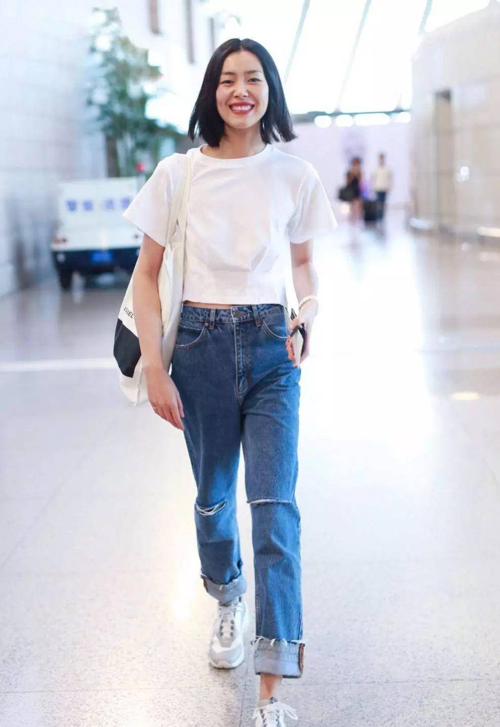 原创今年流行的短t恤高腰裤小个子穿更时髦有范美得毫不费力