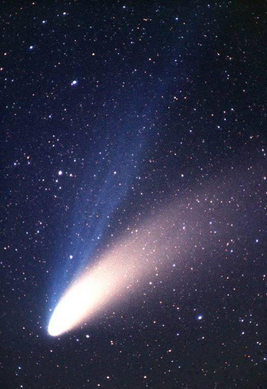 图片解读:著名的海尔波普彗星图片解读:百武彗星大爆炸,公转周期为1.