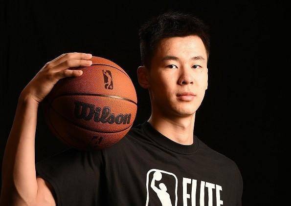 原创郭昊文落选nba选秀不气馁将代表独行侠队角逐夏季联赛