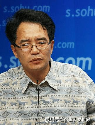 主持了差不多20场的现场直播和节目,总能听见蔡猛在解说时用那些专业