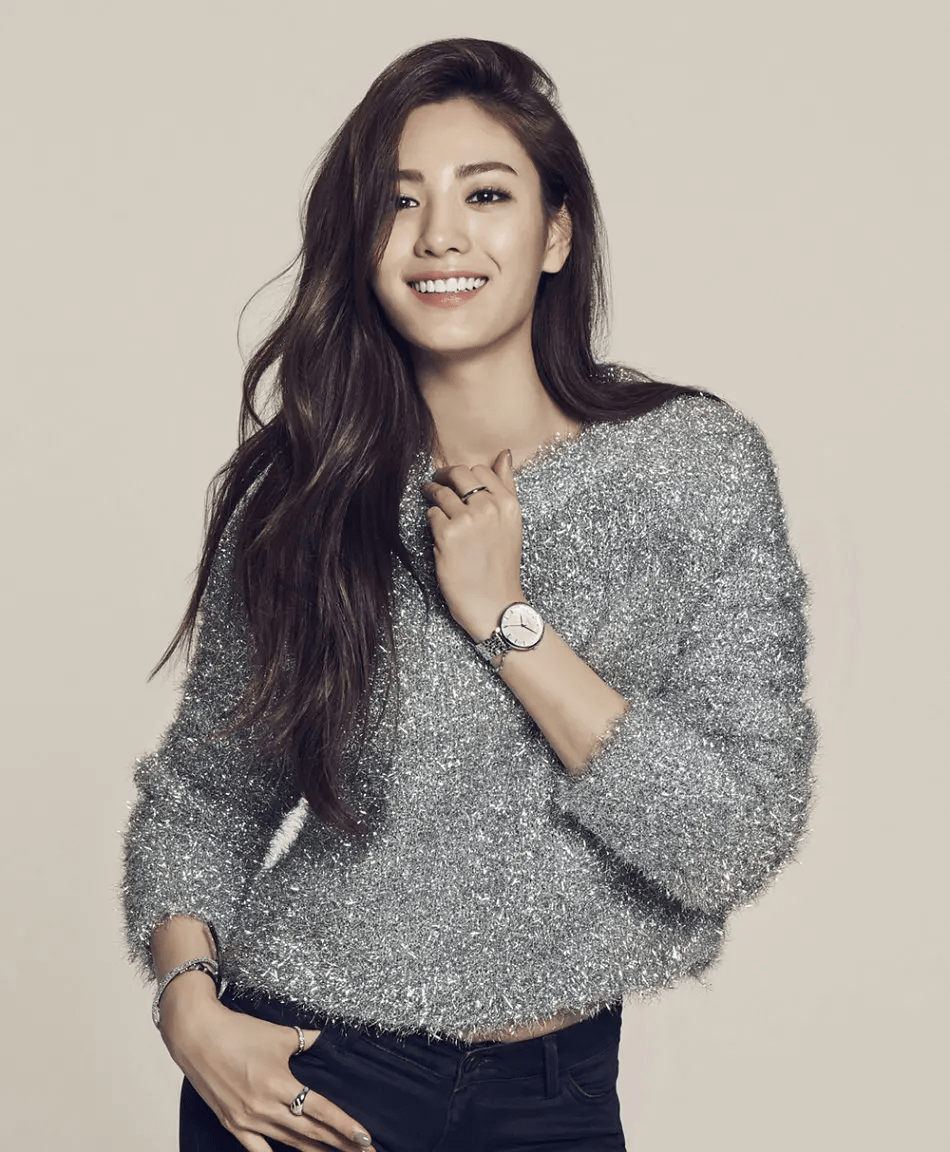 连续两年登顶最美面孔的nana林珍娜从爱豆到演员的成功转变