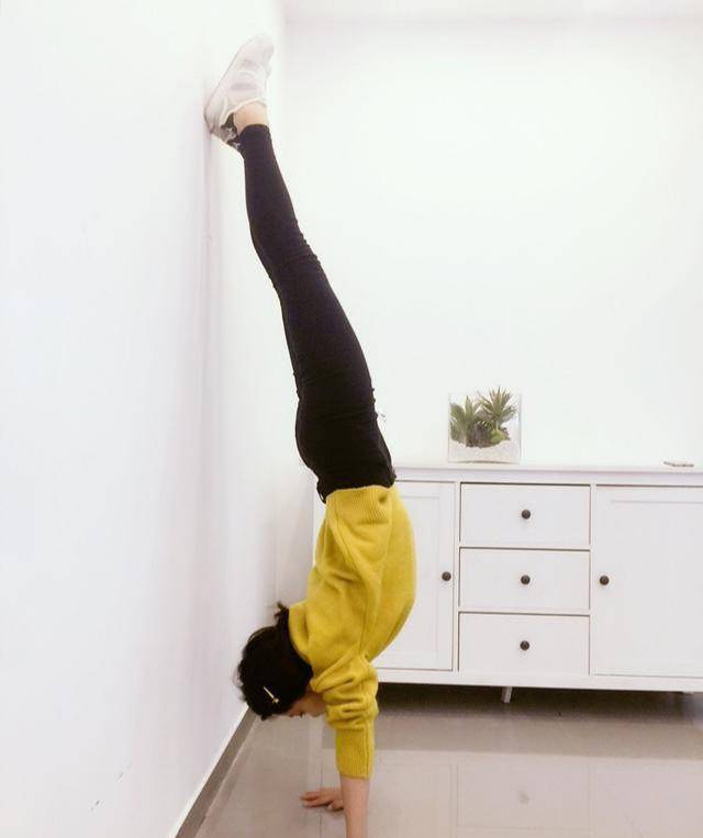 原创谭松韵30岁饰演16岁少女一天健身2小时自律是她的底气