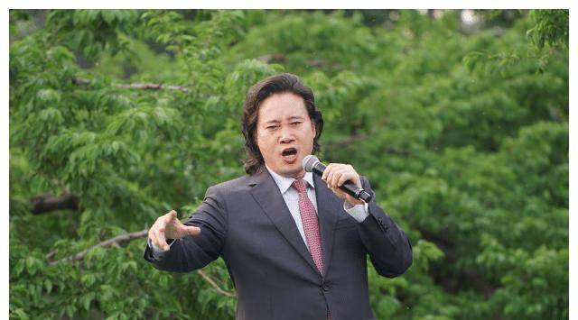 原创戴玉强成名前靠工地里搬砖维持生计是这个女人改变了他的一生