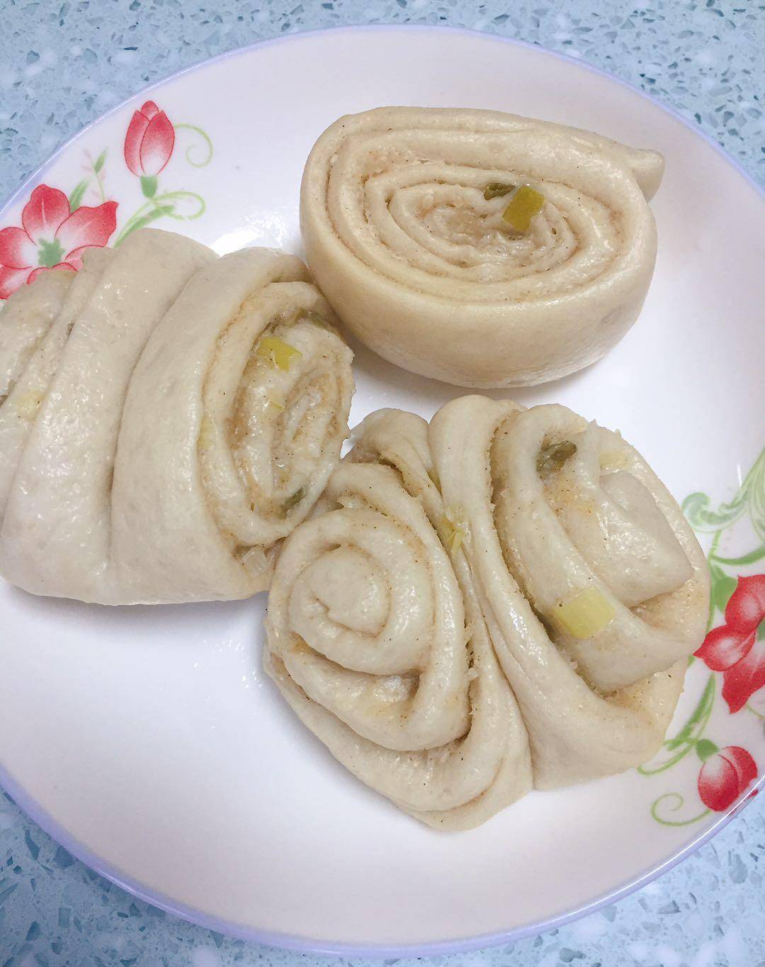 3种快手油酥花卷让馒头有味道谁见了都想吃一个