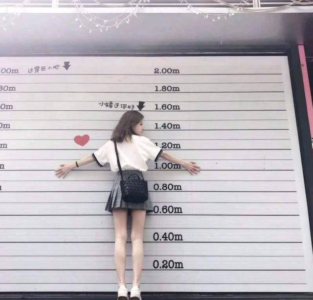 冯提莫爆出一张图,身高已经明确,网友:原来她有一米六_沈月_演出_力量