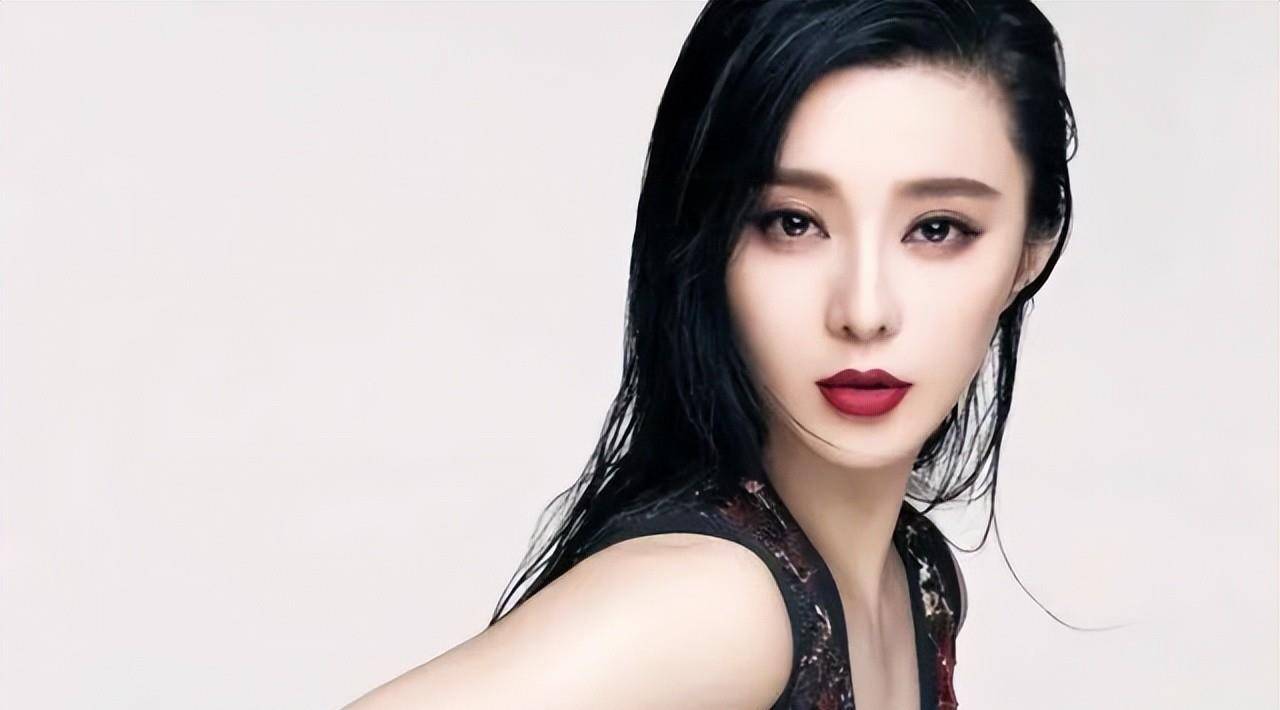 这5位女星美成整容模板，从刘亦菲到赵丽颖，个个有特色_鞠婧祎_杨颖_时尚