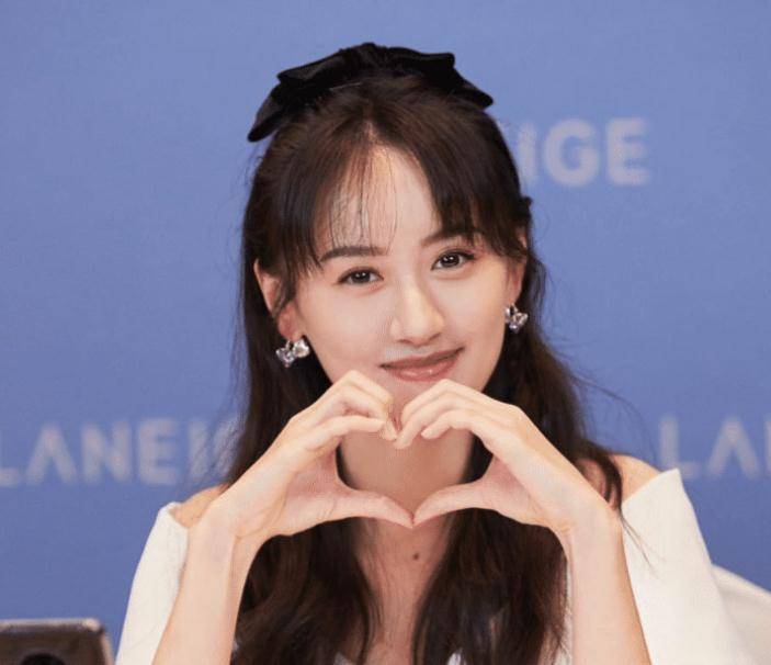 拥有很精彩的演出,在老九门这一部电视剧之中,就扮演过二月红的老婆