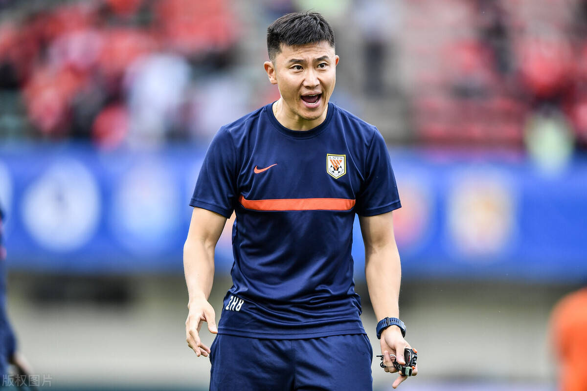 山东泰山队天降喜讯,恭喜韩鹏,恭喜周海滨,球迷点赞声一片