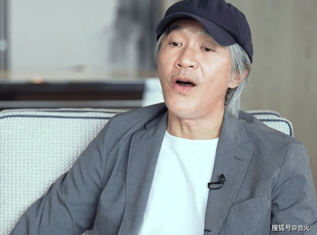 原创众星庆香港回归25周年周星驰受采访满头白发陈伟霆容祖儿献唱