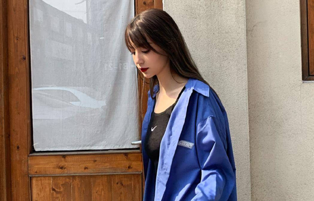 点评女四,引网友热议,回应却意外曝光二人关系_姚沐希_钟佩妍_陈延