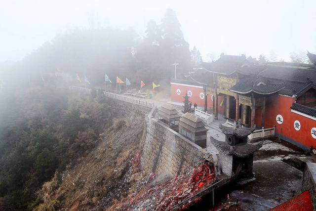 50平方千米！江西有一座仙山，地处武夷山北麓，风景超美古韵悠悠