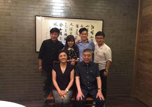 原创高晓攀与师胜杰的父子情曾夸他是说相声里长得最帅的