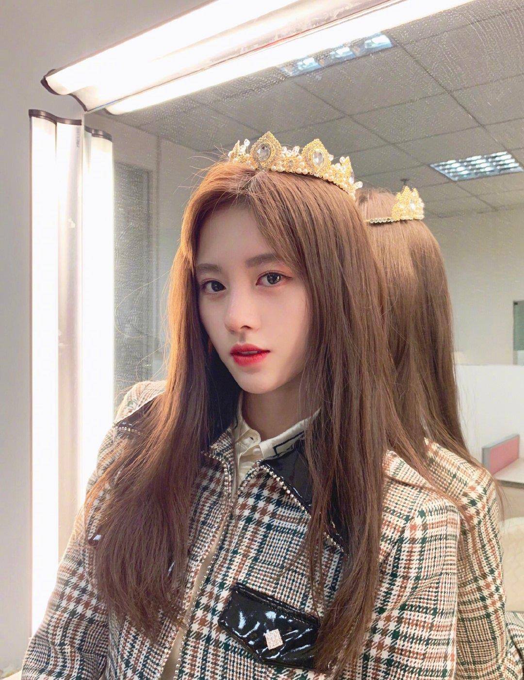 原创刘亦菲钻石发箍绝美是公主本人了女明星发饰盘点总有你喜欢的