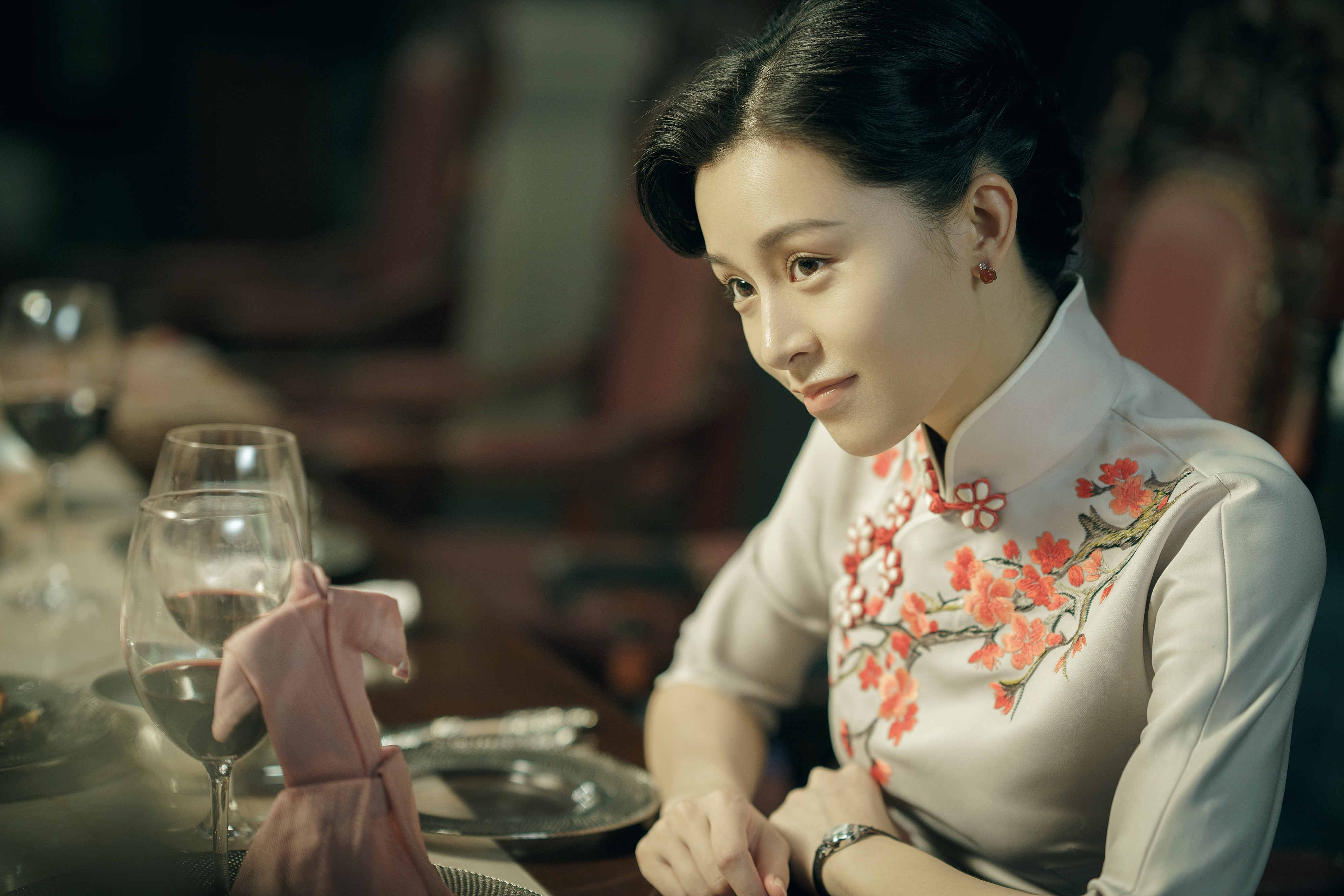 这10个谍战剧女角演得好全都是一眼万年李小冉林桃仅第3