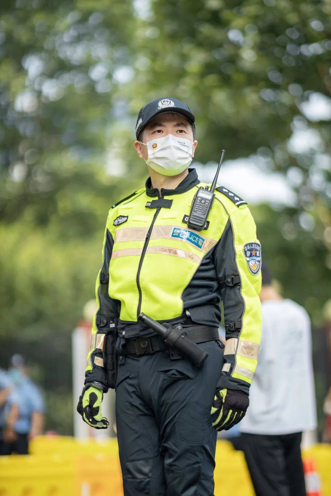 江岸汉警快骑机动队的老邓