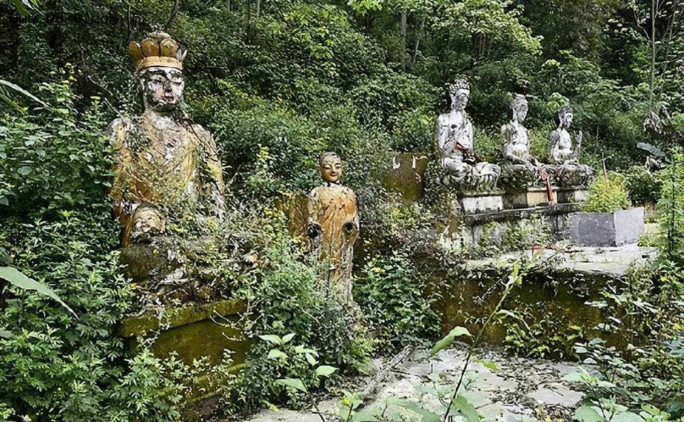 原创合川嘉陵江畔古寺庙废弃多年成残垣断壁水上观音延续昔日辉煌