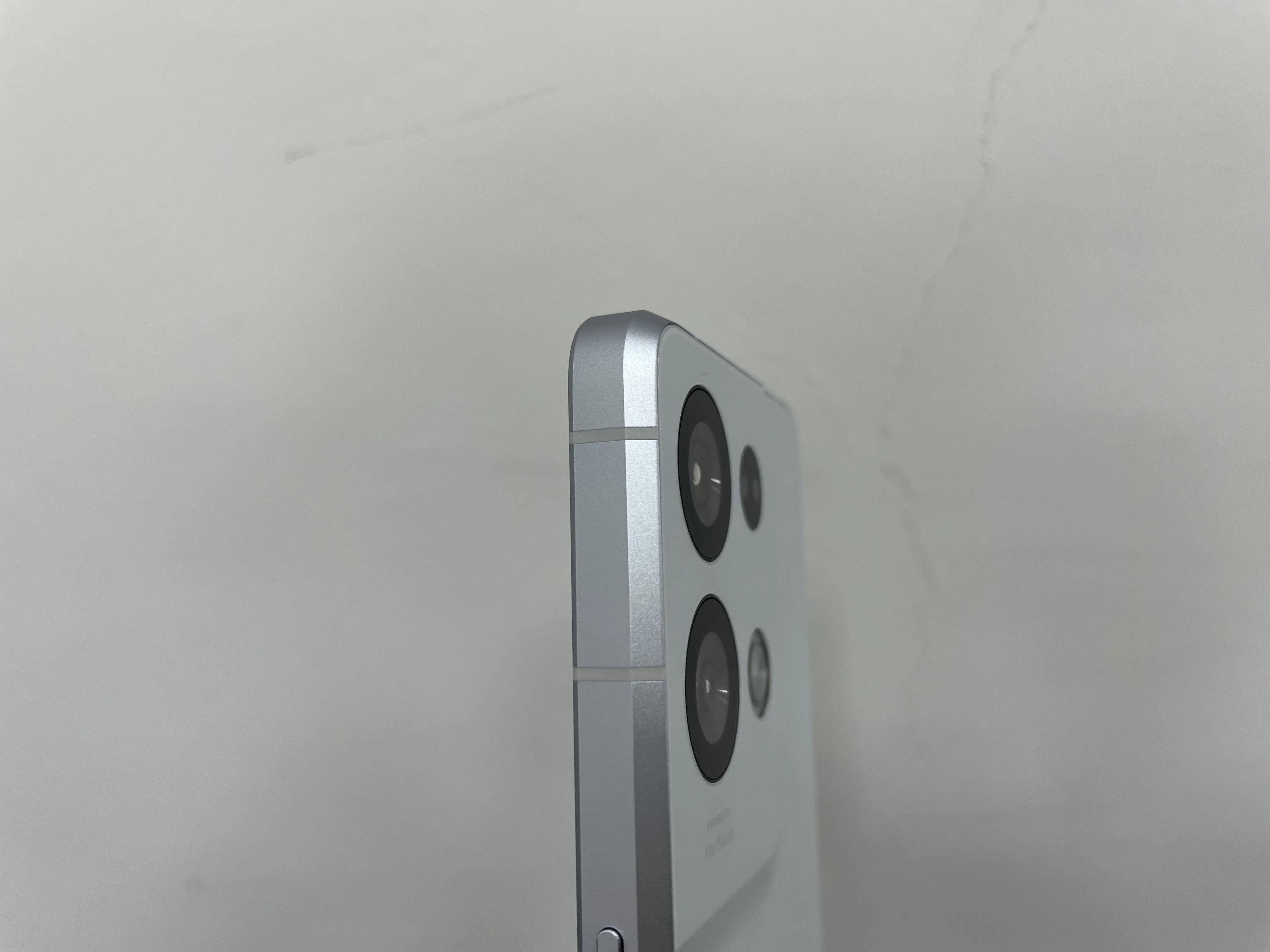 行业少有的摄像头纯平手机,能够带来哪些好处?_Reno_模组_设计