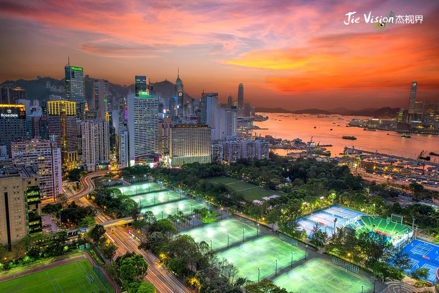 原创             香港旅游有什么好玩的？19张照片 2000字 5分钟 带你游遍东方明珠！