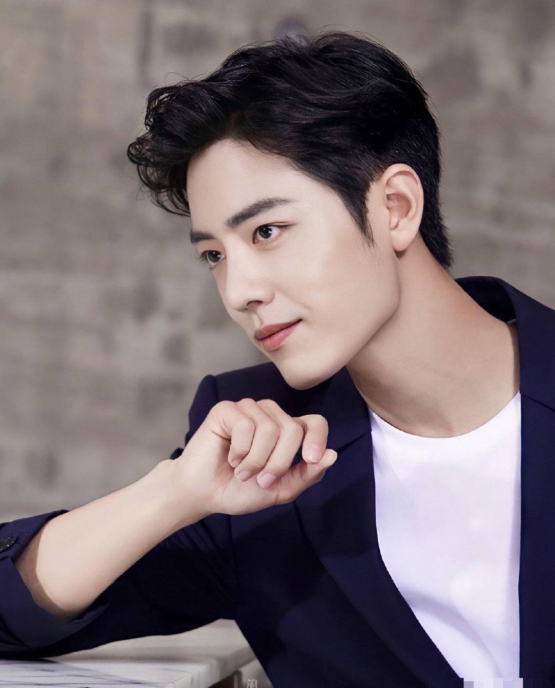 揭秘!草根明星艺人肖战凭什么能逆袭成为当红顶流?