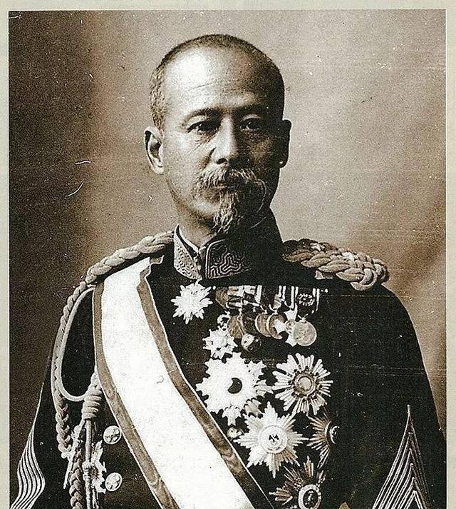 在日俄战争中,指挥官乃木希典的表现真的很糟糕吗?