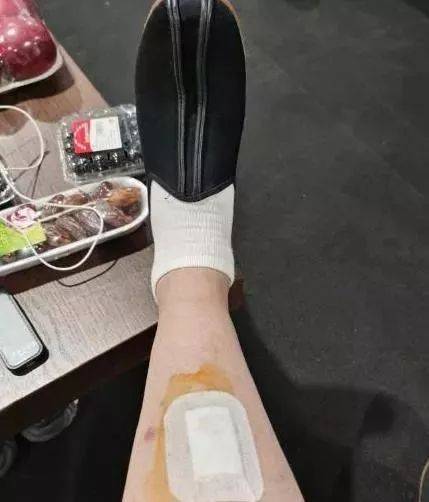 著名相声演员于谦突发车祸,德云社成员留言调侃,网友竟然点赞_栾云平