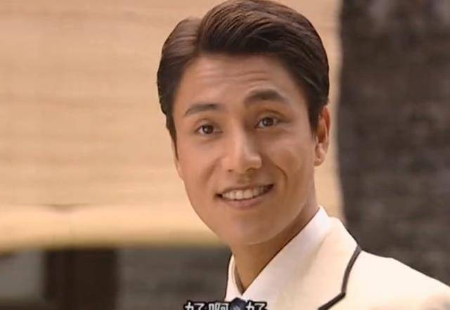 再读《金粉世家》,冷清秋把一手好牌打得稀烂,毁于太作_金燕西_女子