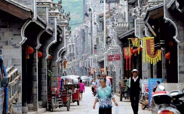 陕西一古镇走红，人称北国“小江南”，却以“美女”闻名大西北