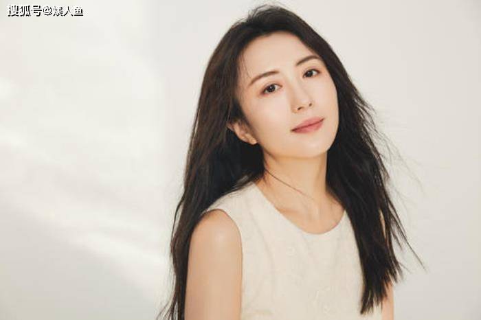 宋林静:出身工薪家庭,99年嫁给穷小子于和伟,30年不离不弃!