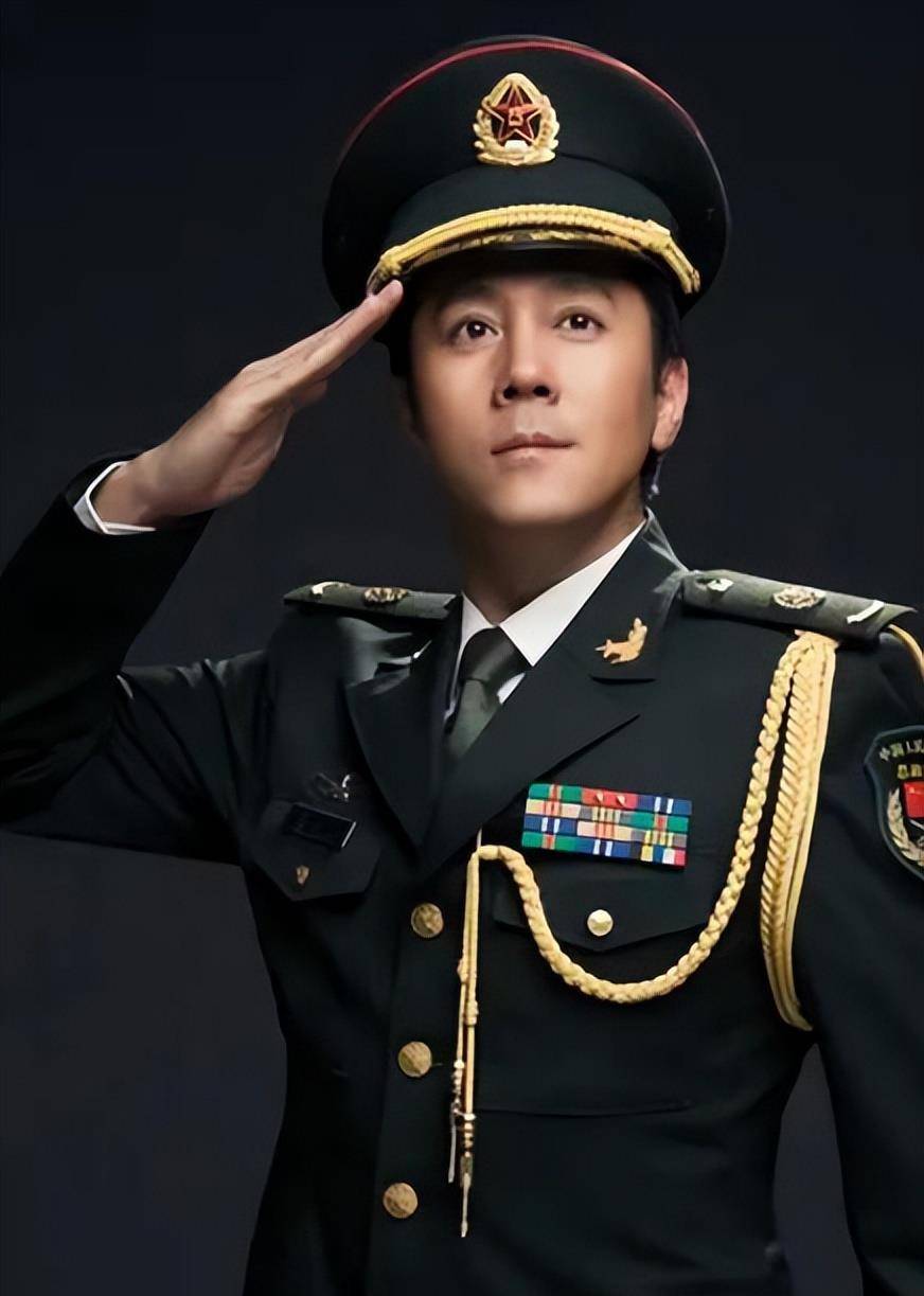 冯小刚遭人陷害,蔡国庆立过3次三等功,军旅男星为何如此优秀?