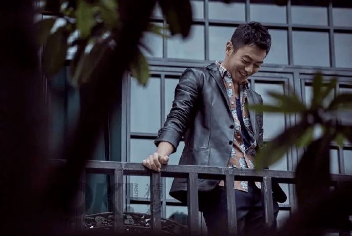 朱亚文_女明星_微博