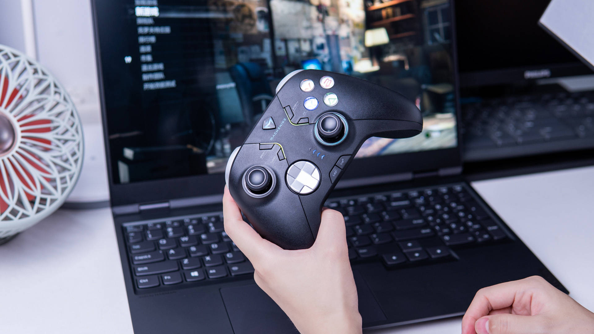 兼容多平台的可自定义游戏手柄机械师hg603w