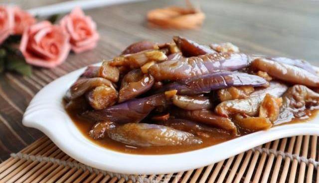 酱香茄子,好吃下饭,做法简单易学比肉还好吃_食用油_上点_甜面酱