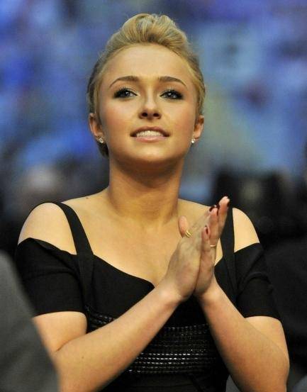 身材娇小颜值超群,她是什么来历?_克里琴科_海顿·潘妮蒂尔_擂台