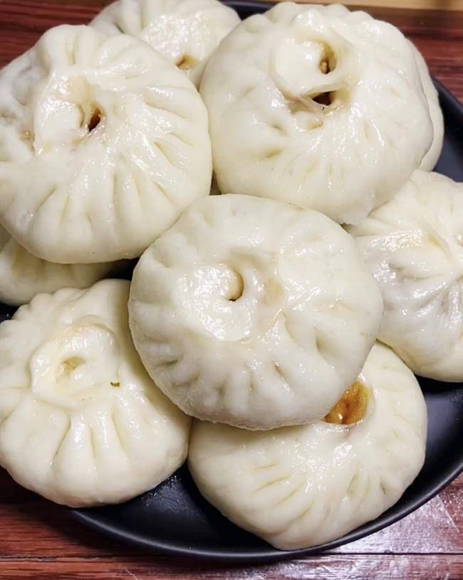 原创皮薄馅香别看是素包给肉都不换素包子