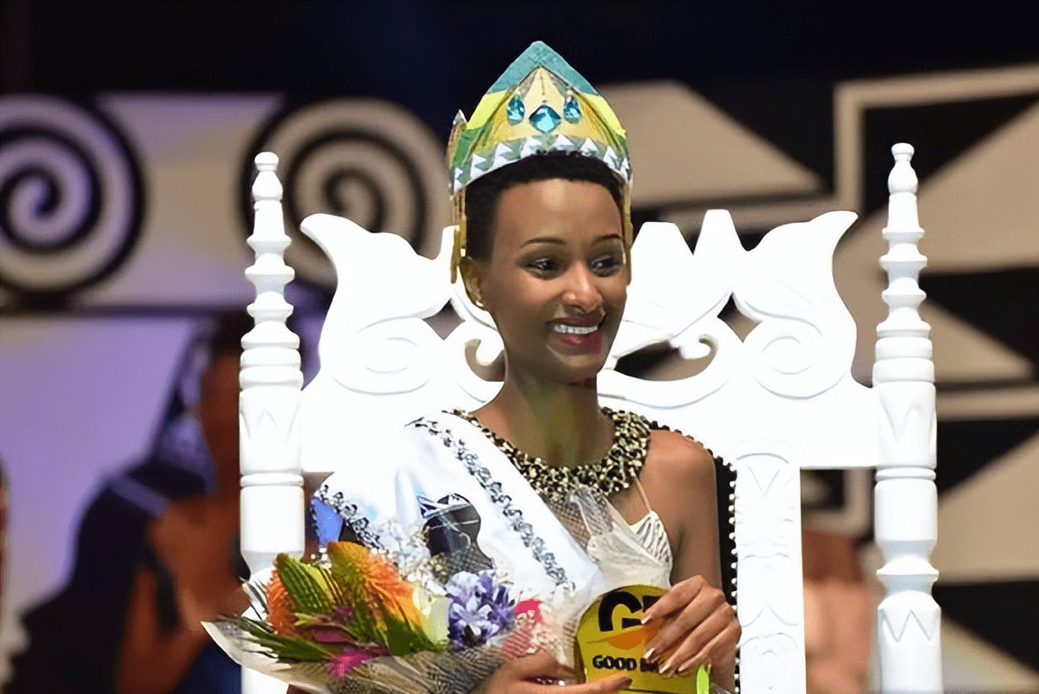 我,26岁乌干达选美冠军,与中国小伙喜结连理,生下白皮肤的女儿_张斌成