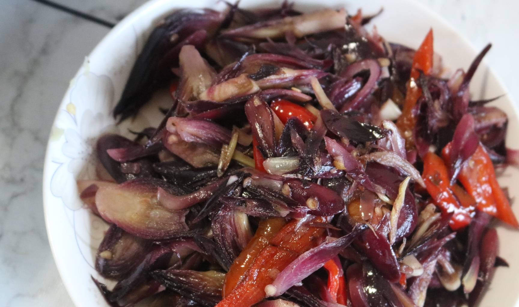 清炒阳荷,搭配家常南瓜饼,一个清香带中药味,一个外酥内软_辣椒_食材