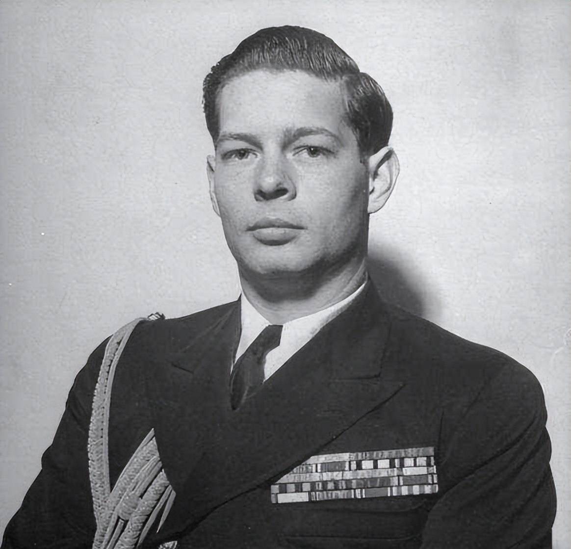 罗马尼亚末代国王米哈伊一世——罗马尼亚简史27_卡罗尔一世_王位