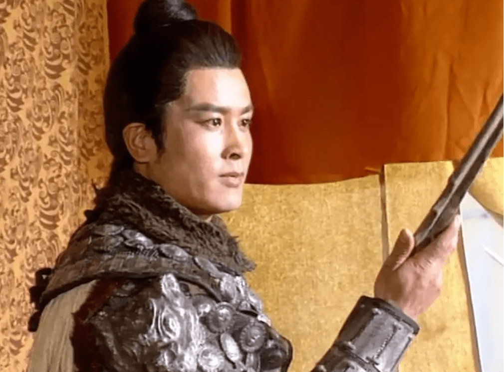 魏东亭,英年早逝的安亚平,他的经典角色不止于此_《三国演义》马超