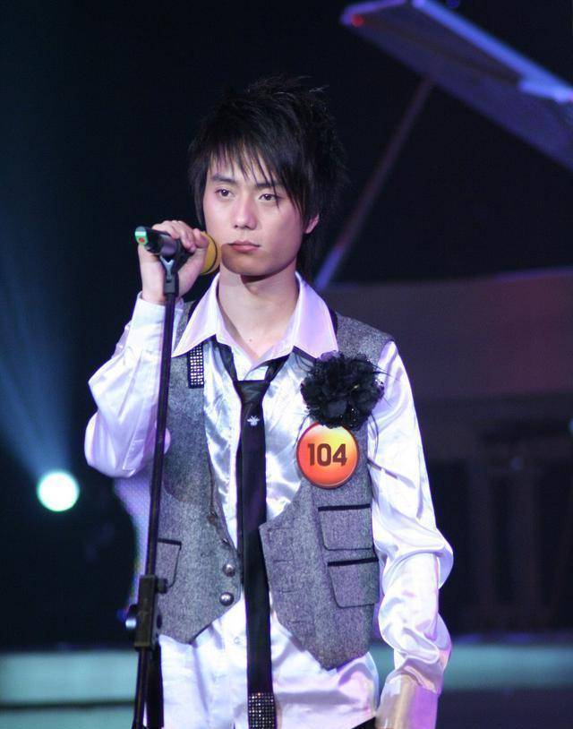 陆虎:这个歌手找工作的方式,一看就是摸爬滚打里出来的打工人_节目