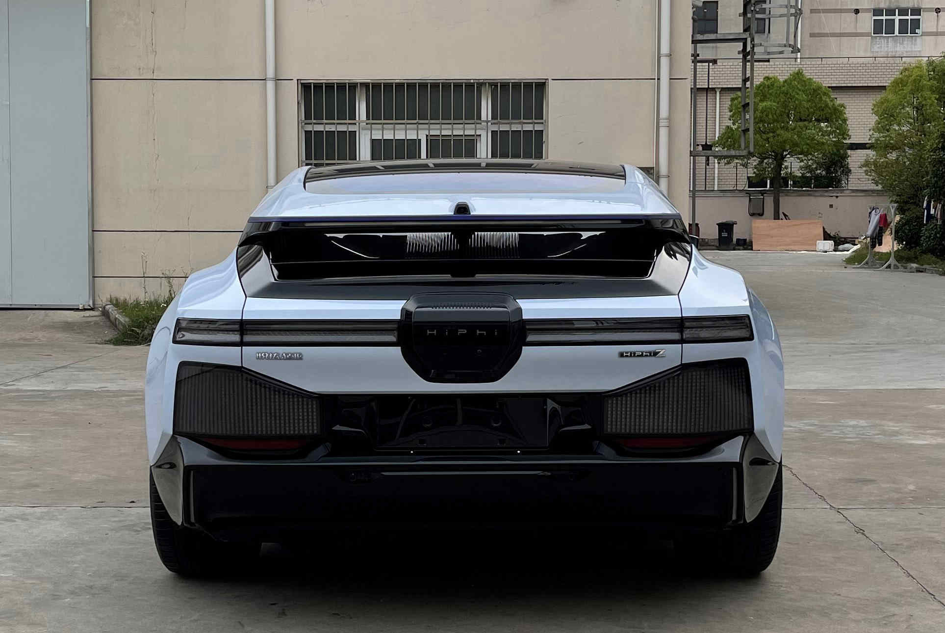 挂着悦达起亚卖着豪车高价高合hiphiz申报图曝光