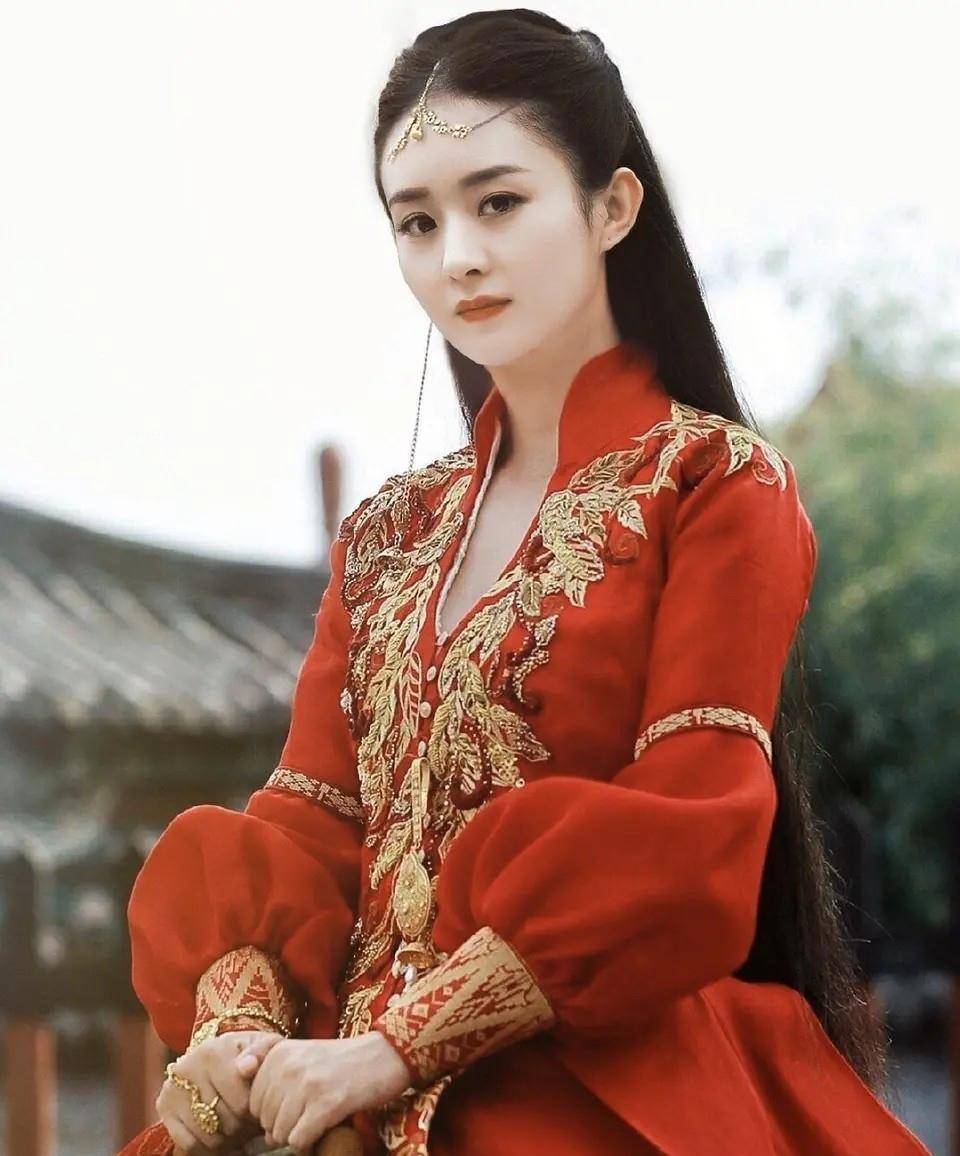 赵丽颖这些照片,十个粉丝九个没见过!_造型_红衣_袁冰妍