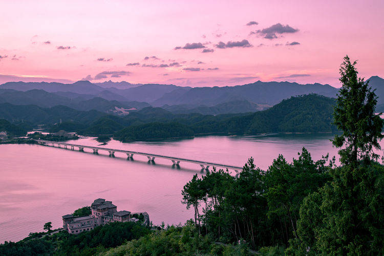 浙江一定要去的景区，湖水位居优质水之首，被誉为天下第一秀水