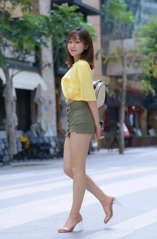 穿出苗条淑女形象,简单舒适又漂亮_身材_上身_下身