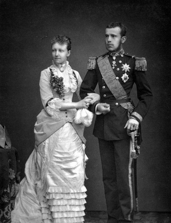 茜茜公主传奇的一生:奥地利皇后伊莉莎白_伊丽莎白·_鲁道夫_头发