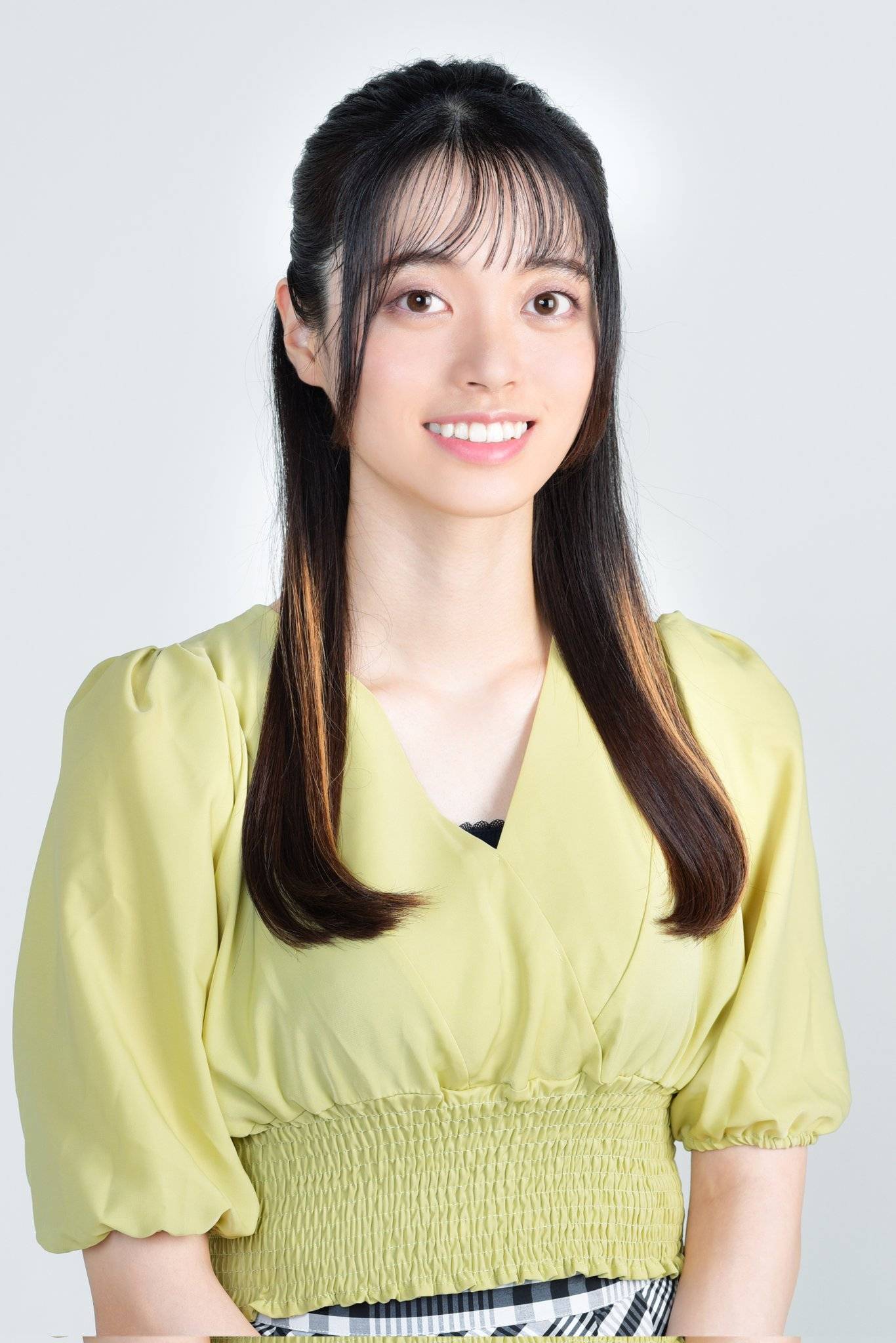 星合志保推特宣布与孙喆登记结婚