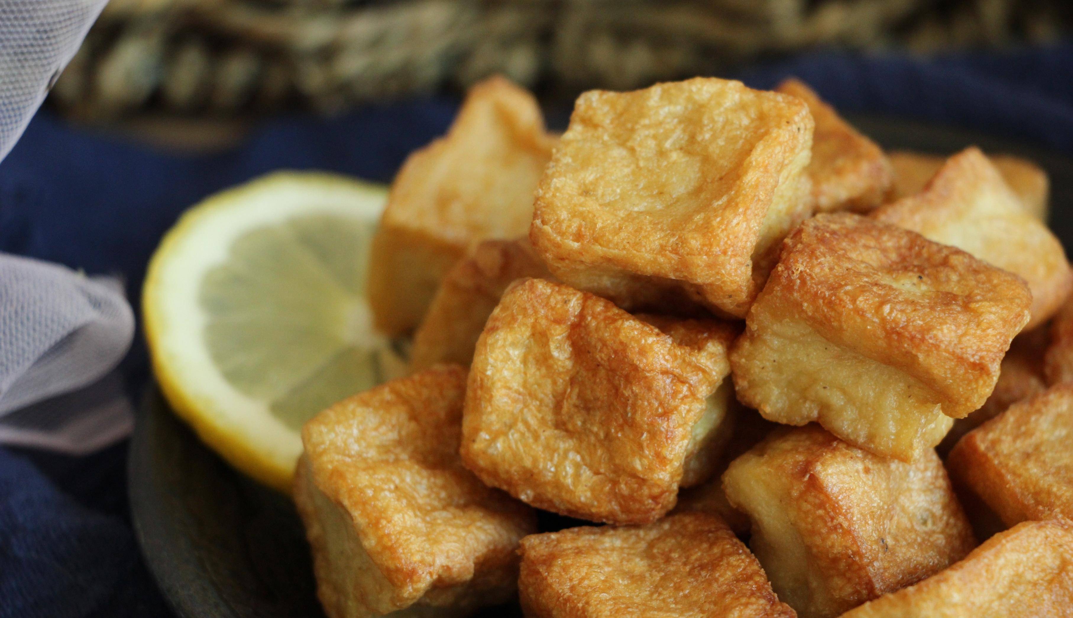 鱼肉自制鱼豆腐,鲜味十足,q弹筋道,老人小孩都爱吃_木薯_绞肉机_口感