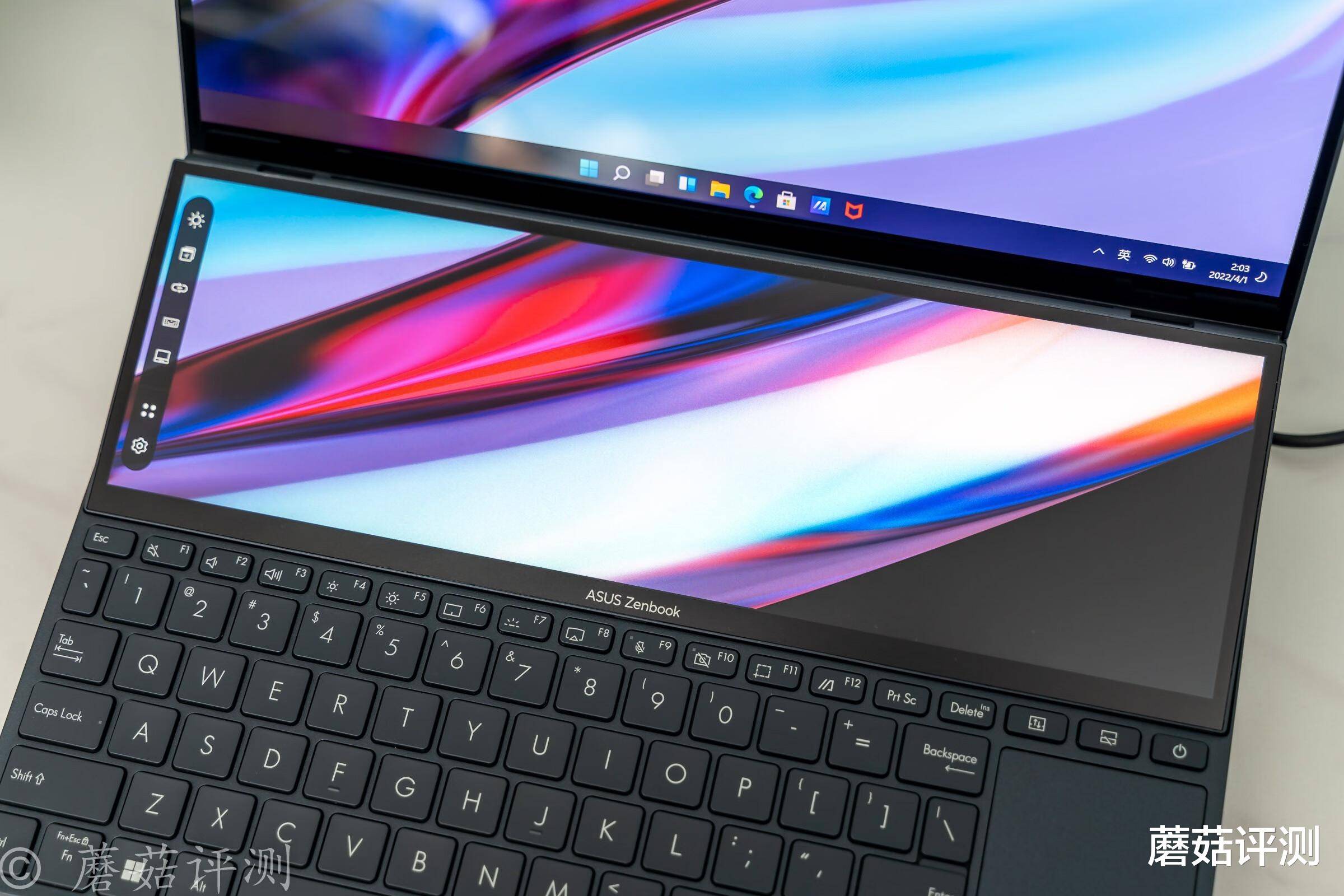 双屏加持，生产力效率提升明显、华硕灵耀X双屏Pro 2022轻薄笔记本